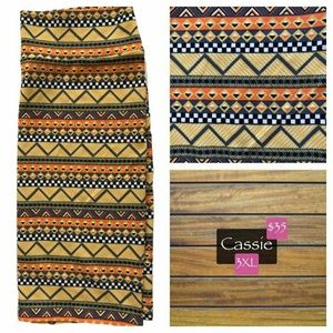 LulaRoe Cassie skirt